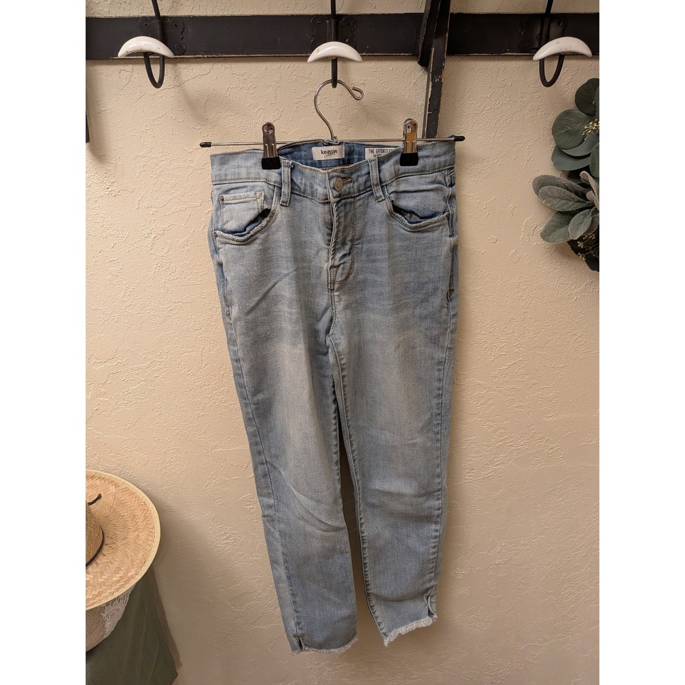 kensie Jeans The Effortless Skinny Crop Light Wash Distressed Women's size 6/28